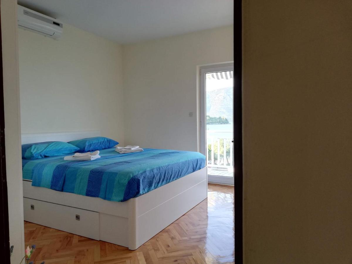 Fei Fei Apartments 2 Račišće المظهر الخارجي الصورة
