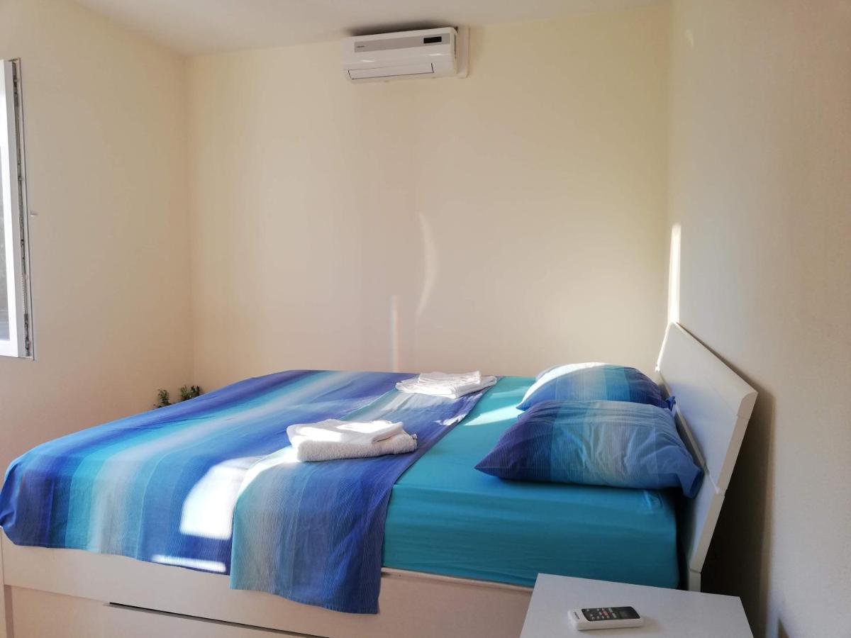 Fei Fei Apartments 2 Račišće المظهر الخارجي الصورة
